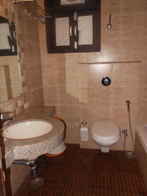 Hotel Vibhav Harsh Варанаси Стая снимка